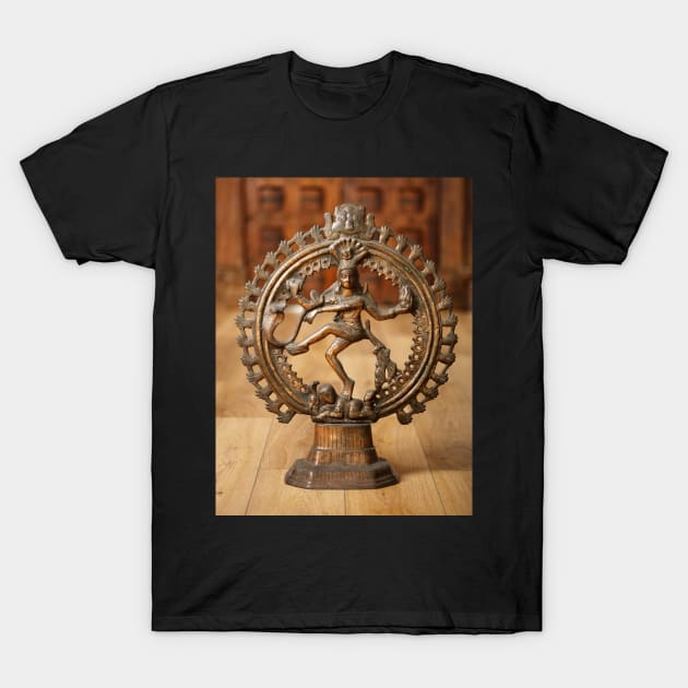 Shiva god statuette T-Shirt by naturalis